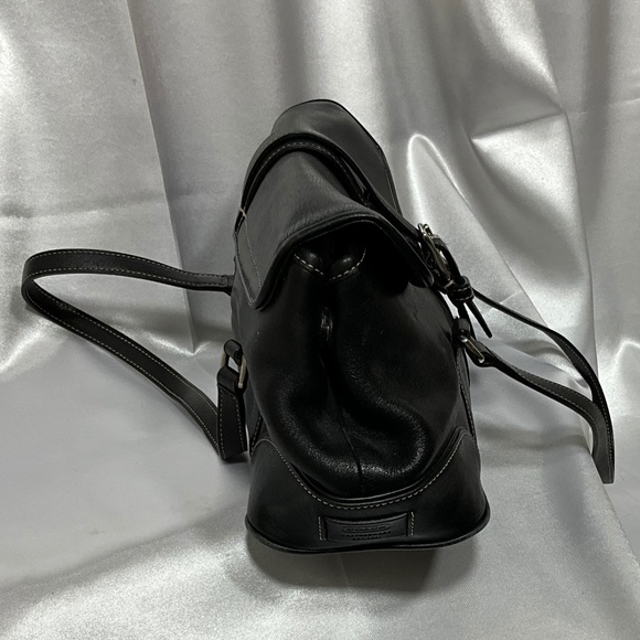 Smaller Black Coach Satchel COA051 30-H3f - Picture 4 of 8